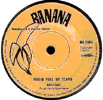 英7” Larry Marshall / Ossie Robinso Maga Dog / Economical Heatwave BA364 Banana /00050 BANANA 7
